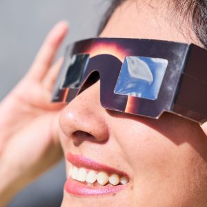 2024 solar eclipse glasses www.makefoodsafe.com